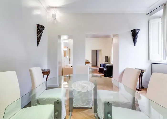 Pantheon Exclusive House *