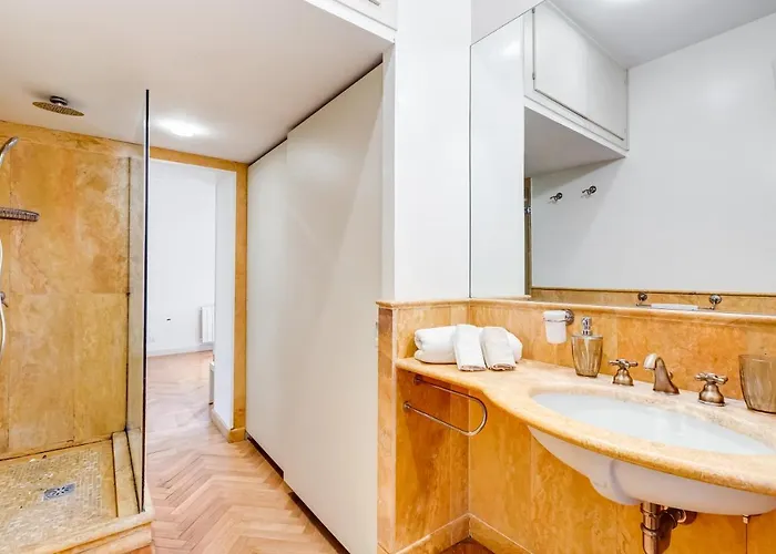 Pantheon Exclusive House Appartement